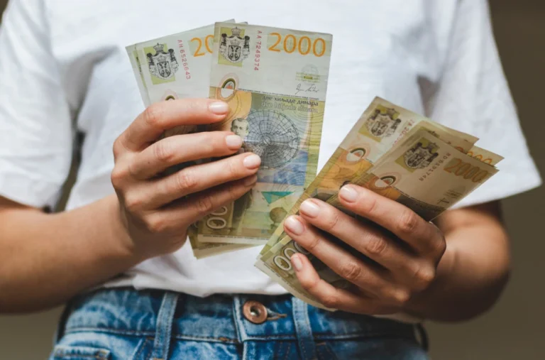 Subotica prednjači po zaradi: prosečne neto plate blizu 150.000 dinara