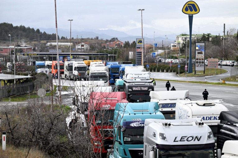 Vozači kamiona prekidaju protest: Blokada graničnih prelaza završena posle pet dana