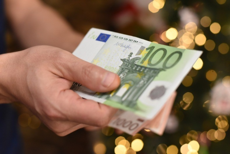 PRAVI JE ČAS DA MENJATE EVRE? Evo šta nas čeka 2. februara, u ponedeljak