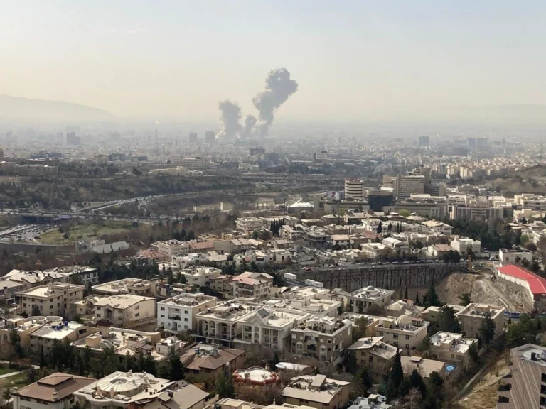 IRAN POGODIO ZEMLJOTRES! Još jedna katastrofa usred rata