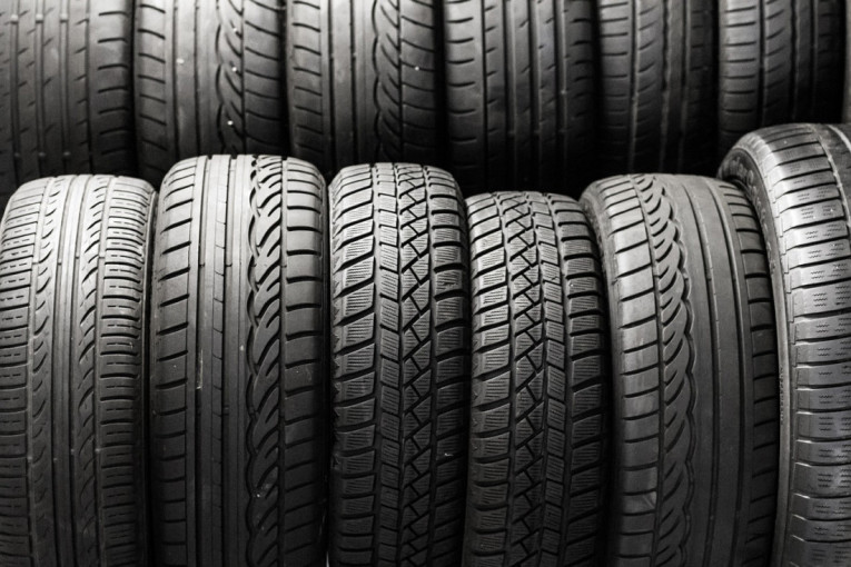 U pitanju je mnogo više od izgleda: Zašto su automobilske gume baš crne boje?