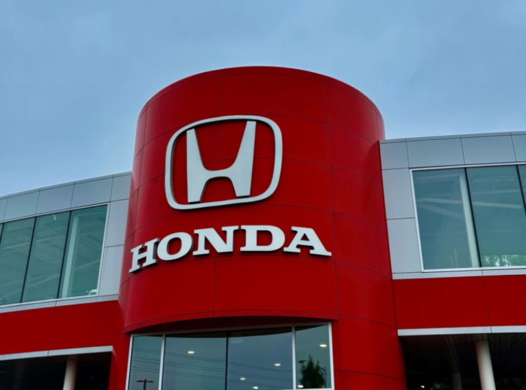 Honda zabeležila prvi gubitak u 70 godina pre svega zbog troškova u sektoru električnih vozila